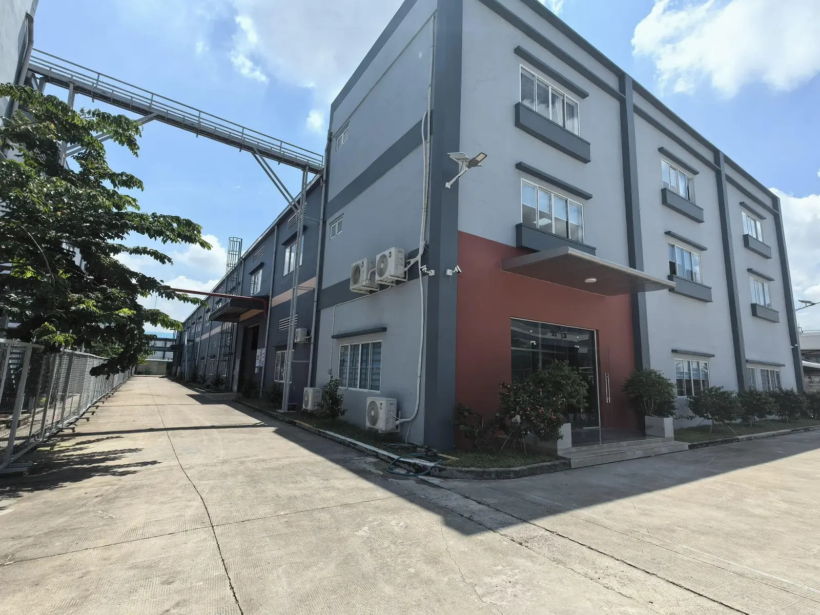 Grand's Vietnam manufacturing base